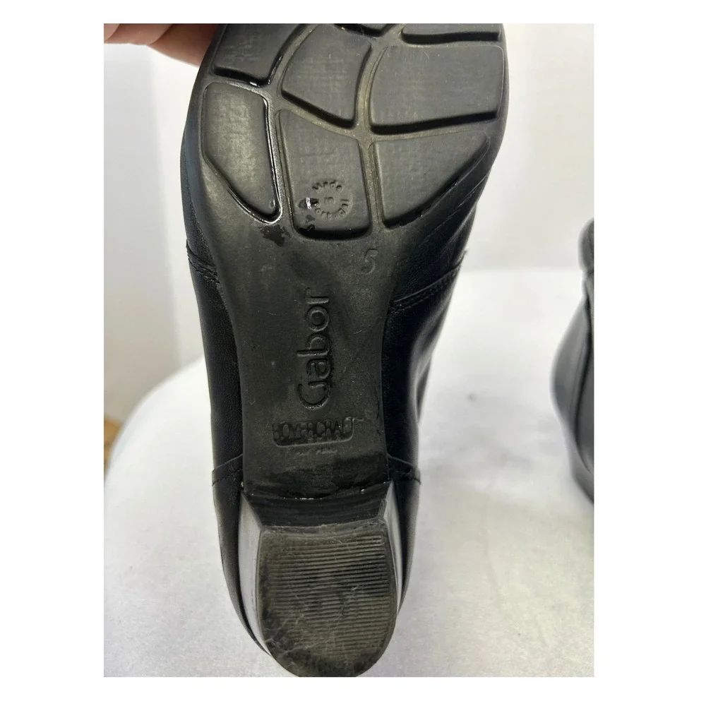 Dark Academia Gabor Womens 5/7.5‎ Black Leather Hovercraft Low Heel Booties